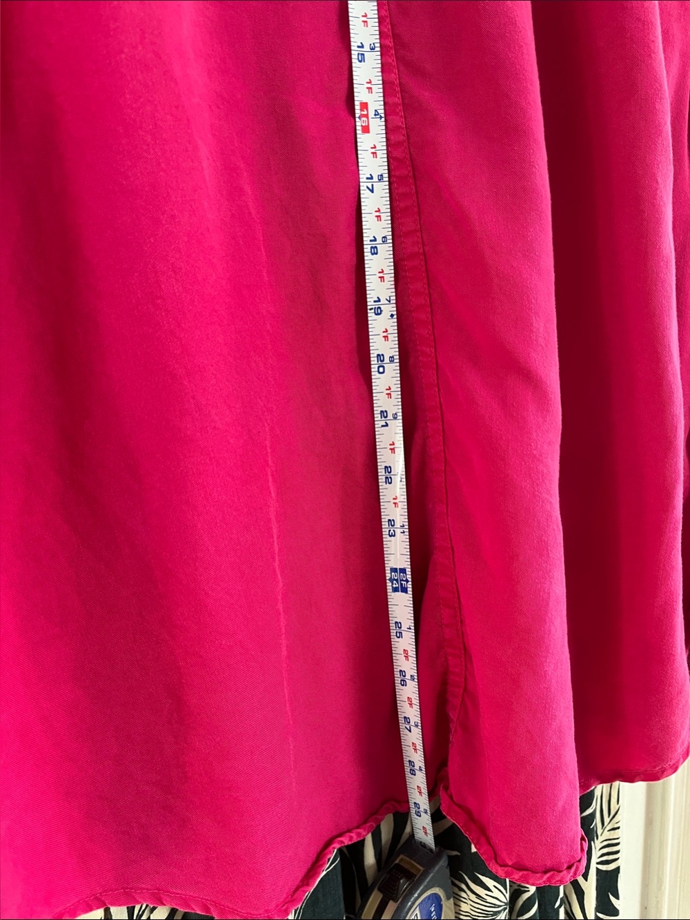 Crown & Ivy Button-Up Shirt Women’s Fuchsia - M - Picture 11 of 13
